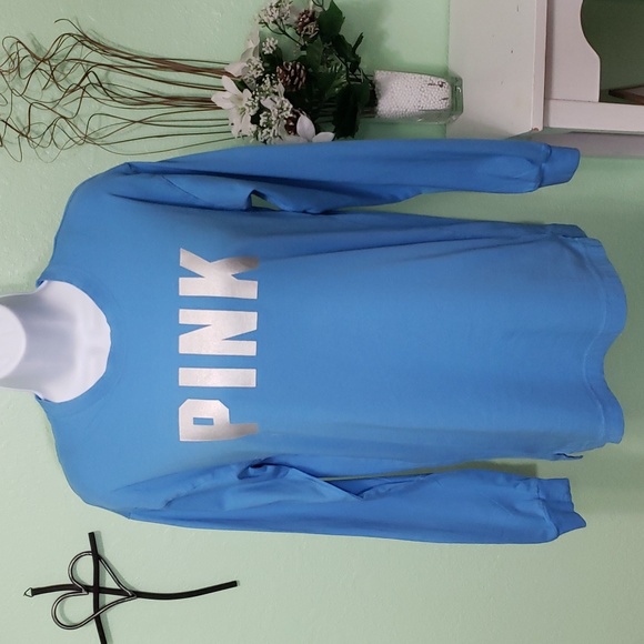 PINK Victoria's Secret Tops - VICTORIA'S SECRET PINK t shirt